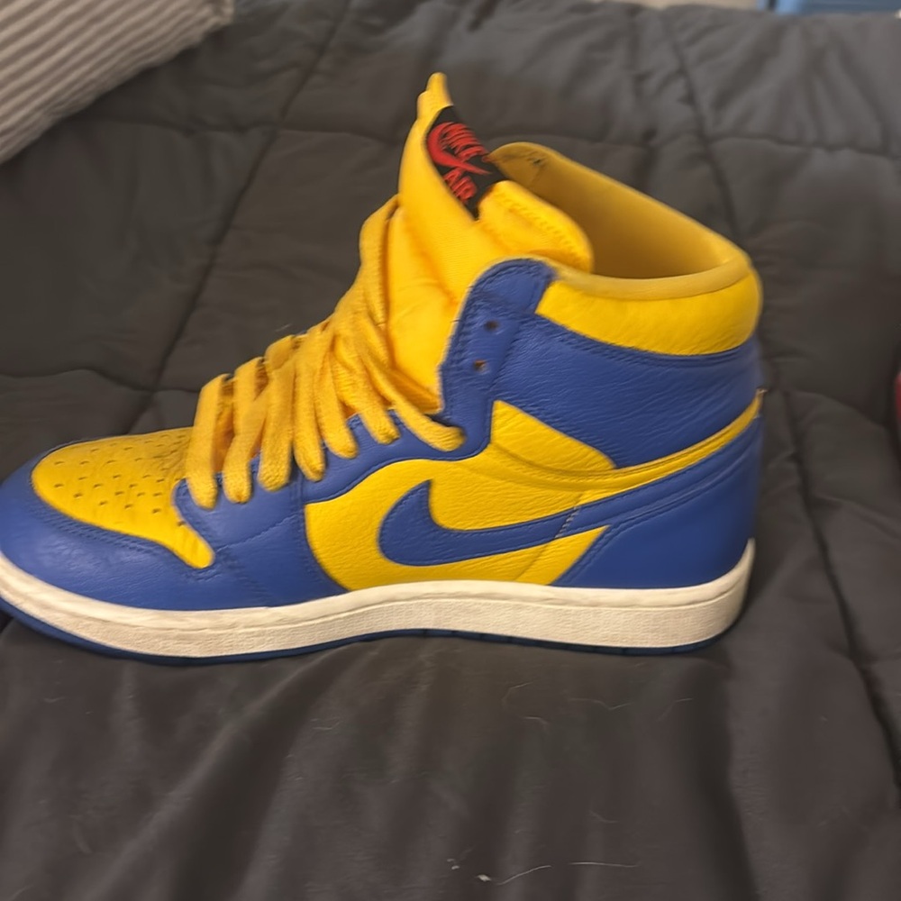 Jordan 1 - Picture 3 of 5